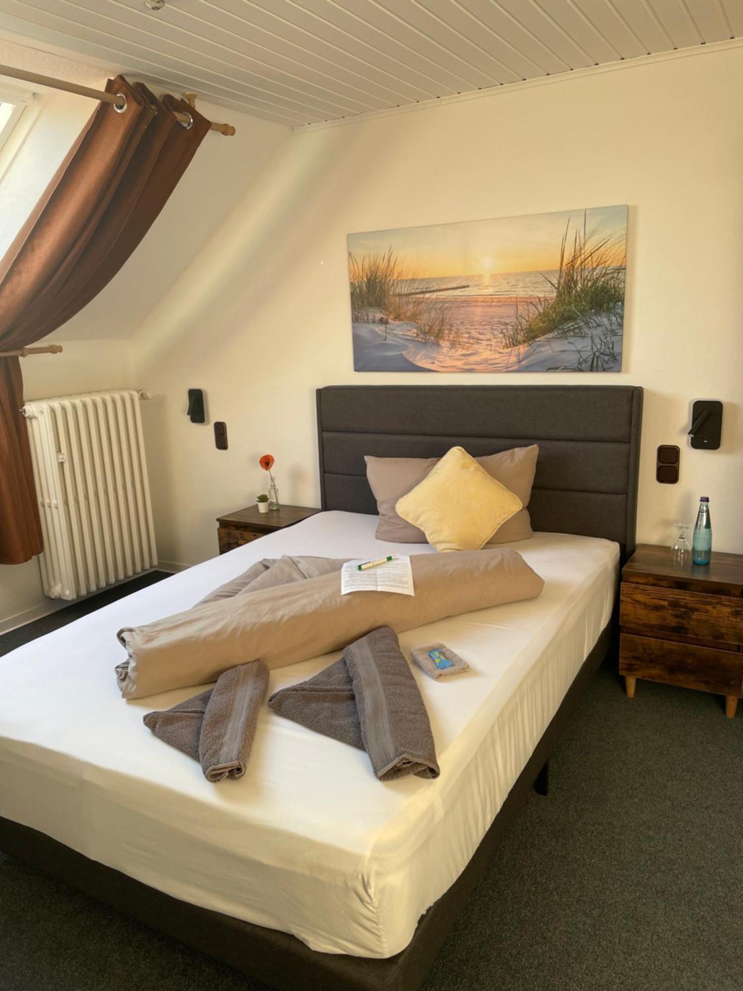 Bistro-Zur-Quelle Hotel Minden  Eksteriør billede