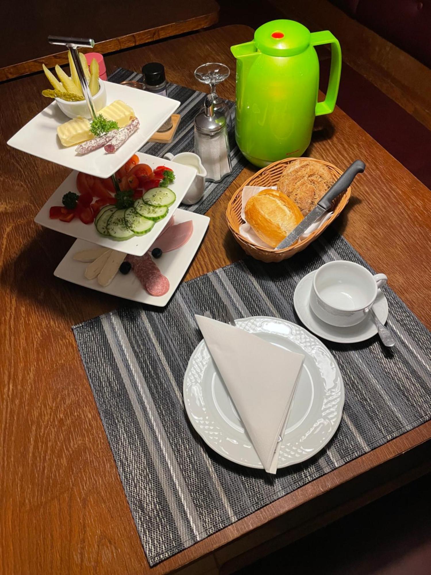 Bistro-Zur-Quelle Hotel Minden  Eksteriør billede